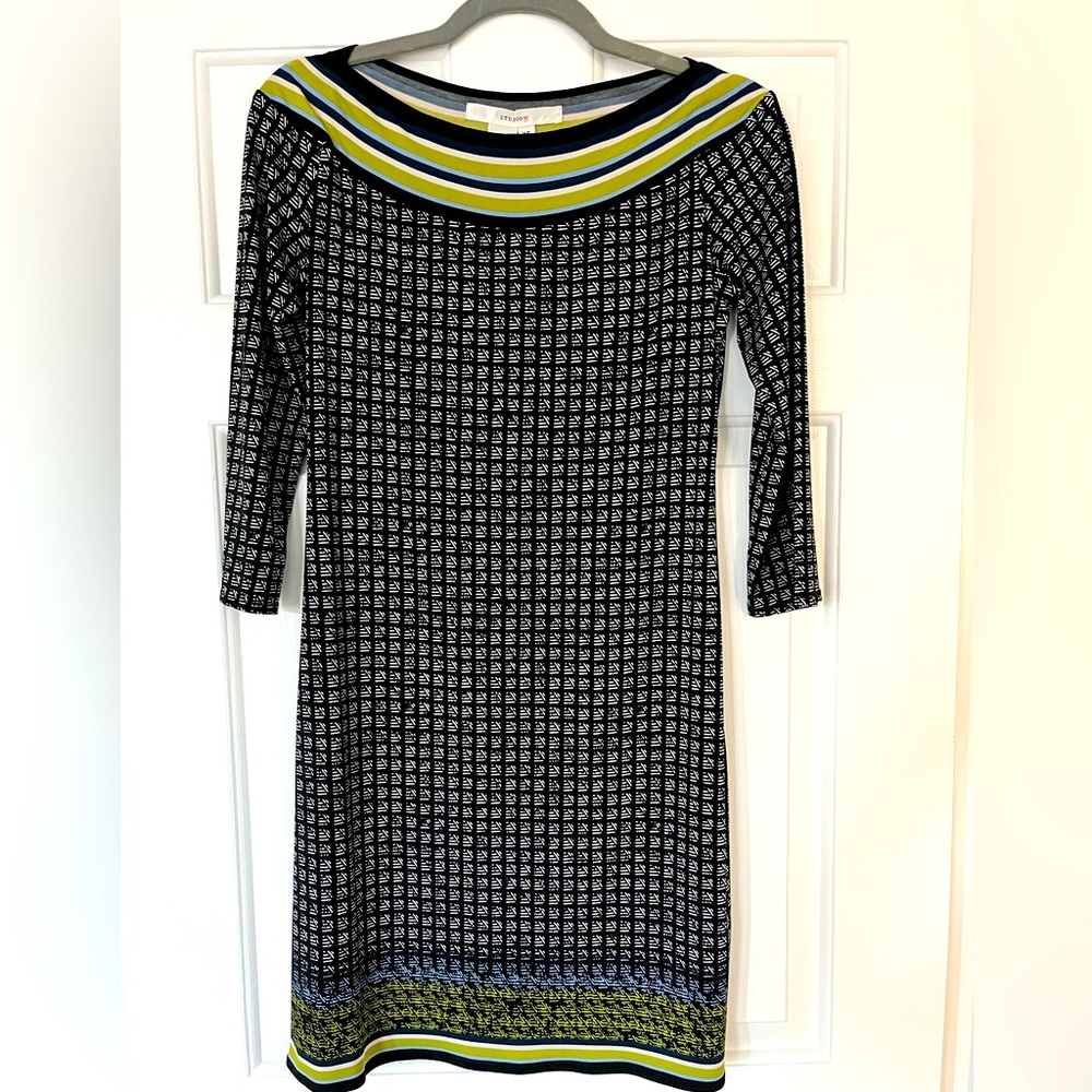 Shift dress with boat neck